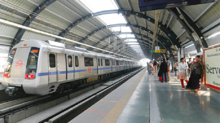 Delhi Mumbai Train