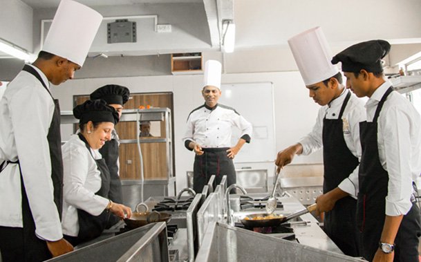 How to Find Best Chef Training Colleges in Pune