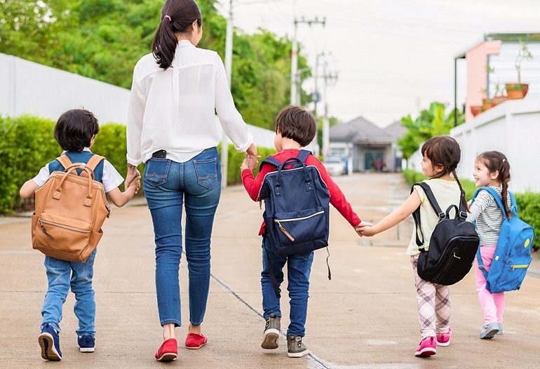 How to Help Your Child to Deal with Home sickness at Boarding School?