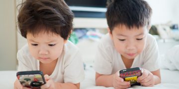 Smart kids Smartphones health