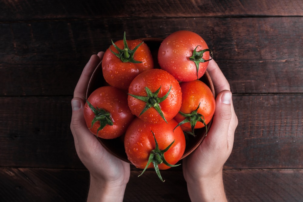 tomato for pimples