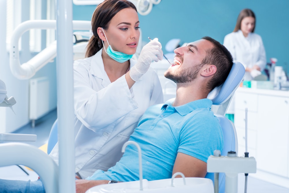 Dentist doctor teeth
