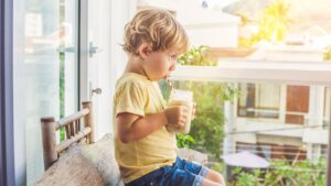 Toddler-vitamins-Smoothie