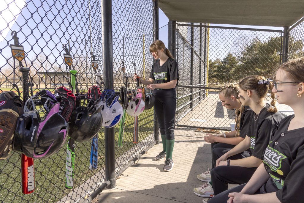 How to Choose the Right Bat Bag for Your Needs