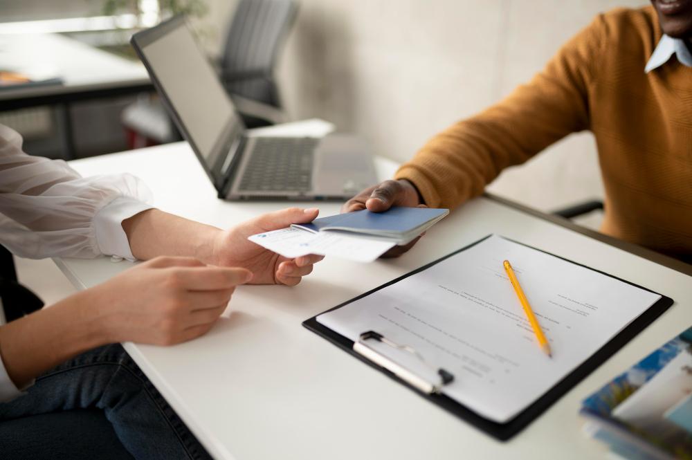 How to Speed Up Your Commercial Truck Driver Employment Application