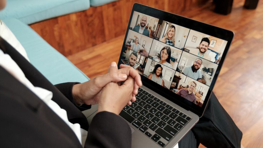 Main Advantages Of Using Online Therapy