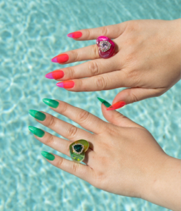 Chic Nail Trends 2025: Jelly, Blooming & French Tips