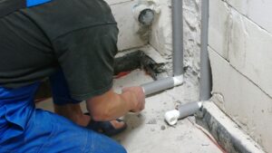 Pipe Relining Narrow Complicated Networks