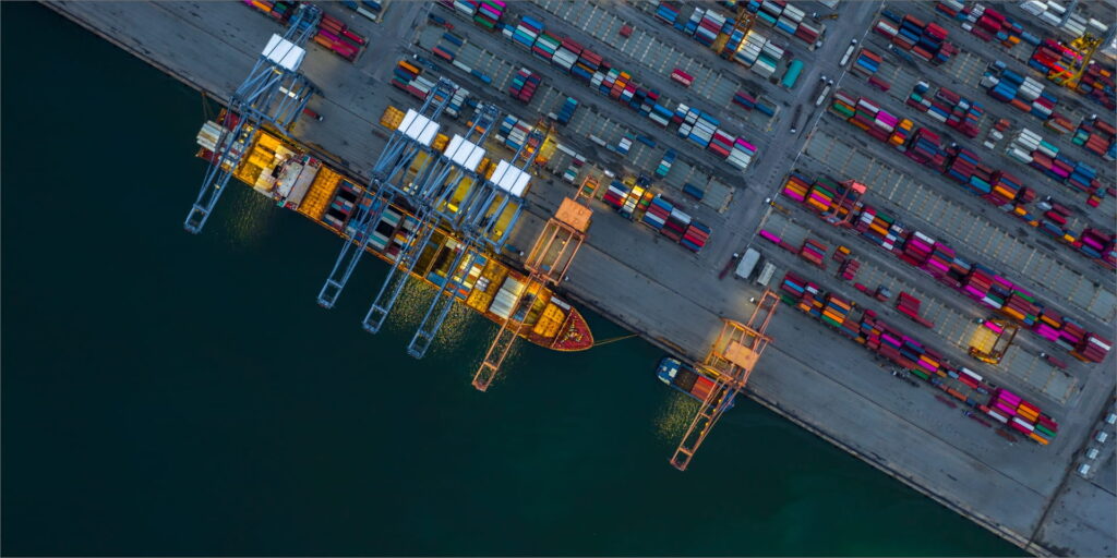 The Pros and Cons of 20ft vs. 40ft Containers