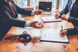 How Trial Lawyers Help Maximize Injury Compensation