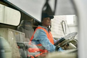 Vehicle Monitoring Devices Work